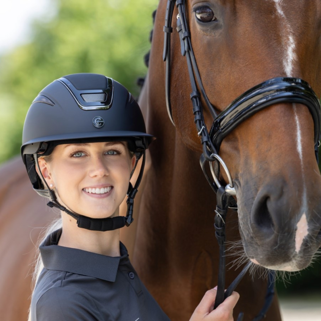 Jahača kaciga Covalliero Elite Polo